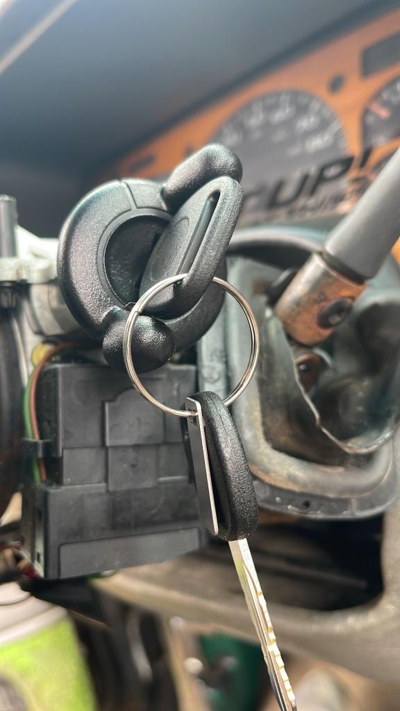 Benefits of utilizing commercial lockout services